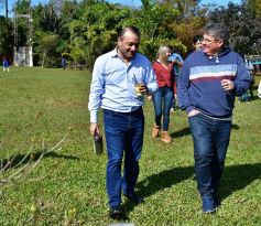 Foto de la galería: Niños del Hogar de Día disfrutaron de una jornada en Pueblo Chico con el vicegobernador Herrera Ahuad
