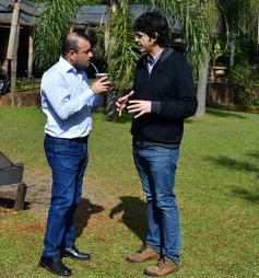 Foto de la galería: Niños del Hogar de Día disfrutaron de una jornada en Pueblo Chico con el vicegobernador Herrera Ahuad