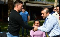 Foto de la galería: Niños del Hogar de Día disfrutaron de una jornada en Pueblo Chico con el vicegobernador Herrera Ahuad