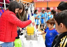 Foto de la galería: En el Campeonato 10° Aniversario del Hogar de Día ganó la integración, el deporte y el trabajo en conjunto