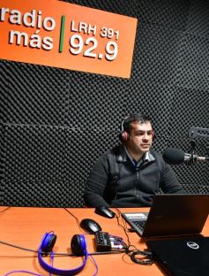 Foto de la galería: Ivonne Aquino en MAS Info: "La gente prefiere y va a apoyar al proyecto misionerista en el Congreso nacional"