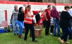 Foto de la galería: Emocionante primera juntada de los históricos vecinos del barrio Parque Adam