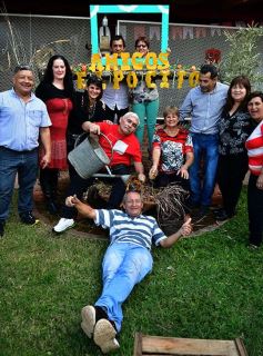 Foto de la galería: Emocionante primera juntada de los históricos vecinos del barrio Parque Adam