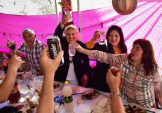 Foto de la galería: Emocionante primera juntada de los históricos vecinos del barrio Parque Adam