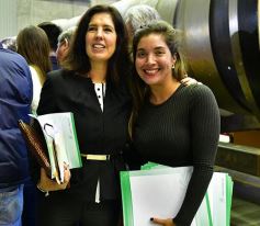 Foto de la galería: Postales de la adjudicación de las obras para ampliar la central hidroeléctrica de Yacyretá