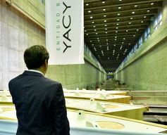 Foto de la galería: Postales de la adjudicación de las obras para ampliar la central hidroeléctrica de Yacyretá