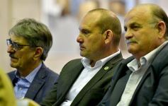 Foto de la galería: Postales de la adjudicación de las obras para ampliar la central hidroeléctrica de Yacyretá