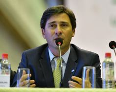 Foto de la galería: Postales de la adjudicación de las obras para ampliar la central hidroeléctrica de Yacyretá