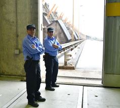 Foto de la galería: Postales de la adjudicación de las obras para ampliar la central hidroeléctrica de Yacyretá