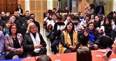 Foto de la galería: Foro en la Legislatura: estudiantes aseguran que viven la igualdad de manera más natural que los adultos