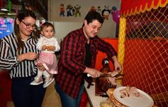 Foto de la galería: Emma Agostina cumplió un año y se armó una fiesta!!!!