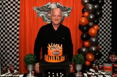 Foto de la galería: Los 60 de Eduardo Bonetto, fans de las Harley Davidson, en la Peña Tacuarí