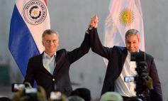 Foto de la galería: Los presidentes Macri y Mario Benítez inauguran el nuevo paso fronterizo Ituzaingó-Ayolas