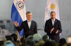 Foto de la galería: Los presidentes Macri y Mario Benítez inauguran el nuevo paso fronterizo Ituzaingó-Ayolas