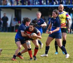Foto de la galería: Las chicas misioneras volvieron a ganar en el Regional de rugby femenino