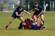 Foto de la galería: Las chicas misioneras volvieron a ganar en el Regional de rugby femenino