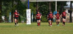 Foto de la galería: Las chicas misioneras volvieron a ganar en el Regional de rugby femenino