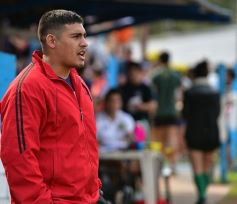 Foto de la galería: Las chicas misioneras volvieron a ganar en el Regional de rugby femenino