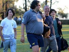 Foto de la galería: Regatas de Resistencia aplastó a Tacurú en la cancha de la Hormiga