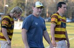 Foto de la galería: Regatas de Resistencia aplastó a Tacurú en la cancha de la Hormiga