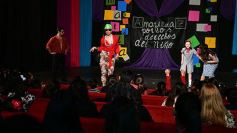 Foto de la galería: El musical Matilda, hecho por chicos posadeños, deslumbró en Encarnación