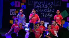 Foto de la galería: El musical Matilda, hecho por chicos posadeños, deslumbró en Encarnación