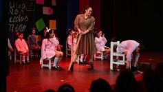 Foto de la galería: El musical Matilda, hecho por chicos posadeños, deslumbró en Encarnación