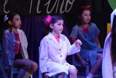 Foto de la galería: El musical Matilda, hecho por chicos posadeños, deslumbró en Encarnación