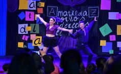 Foto de la galería: El musical Matilda, hecho por chicos posadeños, deslumbró en Encarnación