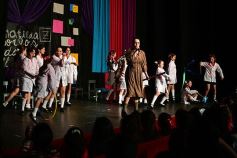 Foto de la galería: El musical Matilda, hecho por chicos posadeños, deslumbró en Encarnación