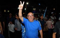 Foto de la galería: Ante una multitud, Cristina presentó su libro en Posadas