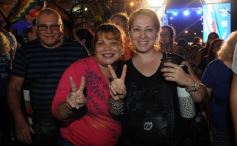 Foto de la galería: Ante una multitud, Cristina presentó su libro en Posadas