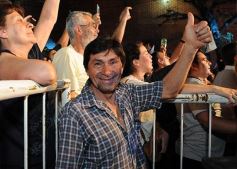 Foto de la galería: Ante una multitud, Cristina presentó su libro en Posadas