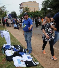 Foto de la galería: Ante una multitud, Cristina presentó su libro en Posadas