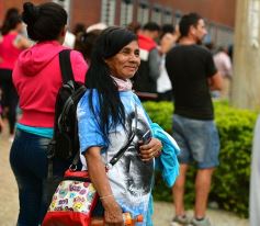 Foto de la galería: Ante una multitud, Cristina presentó su libro en Posadas