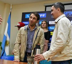 Foto de la galería: En la presentación del Superbike, Arrúa destacó el papel de los eventos deportivos en el turismo