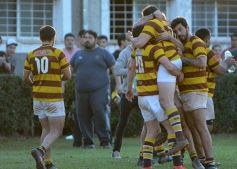 Foto de la galería: Postales de rugby: Tacurú-Centro de Cazadores