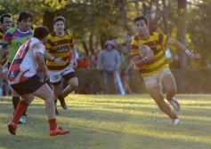 Foto de la galería: Postales de rugby: Tacurú-Centro de Cazadores