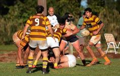 Foto de la galería: Postales de rugby: Tacurú-Centro de Cazadores