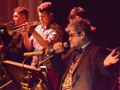 Foto de la galería: Diente de Leche homenajeó a Leo Dan con un gran recital