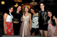 Foto de la galería: Los 15 años de Mía, en el Salón Alvear