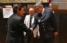 Foto de la galería: Ovación en la Legislatura para los campeones misioneros de la Copa Robótica 2019