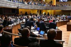 Foto de la galería: Ovación en la Legislatura para los campeones misioneros de la Copa Robótica 2019
