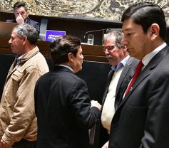 Foto de la galería: Ovación en la Legislatura para los campeones misioneros de la Copa Robótica 2019