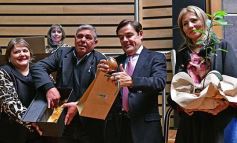 Foto de la galería: Ovación en la Legislatura para los campeones misioneros de la Copa Robótica 2019