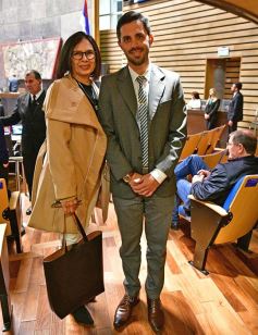 Foto de la galería: Ovación en la Legislatura para los campeones misioneros de la Copa Robótica 2019