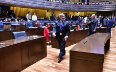 Foto de la galería: Ovación en la Legislatura para los campeones misioneros de la Copa Robótica 2019