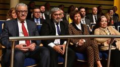 Foto de la galería: Ovación en la Legislatura para los campeones misioneros de la Copa Robótica 2019