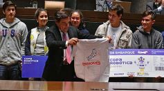 Foto de la galería: Ovación en la Legislatura para los campeones misioneros de la Copa Robótica 2019
