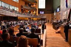 Foto de la galería: Ovación en la Legislatura para los campeones misioneros de la Copa Robótica 2019